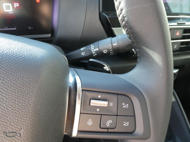 Photo 17 de l'offre de CITROEN C4 1.5 BlueHDi 130 EAT8 MAX Camera ADML JA18 à 26450€ chez Mérignac auto
