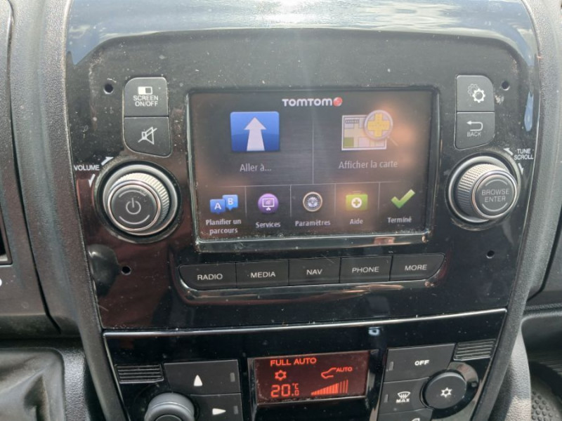 Photo 6 de l'offre de PEUGEOT BOXER 335 L2H2 2.2 BlueHDiI 140 BVM6 PREMIUM Camera 1ère Main 18490HT à 18490€ chez Mérignac auto