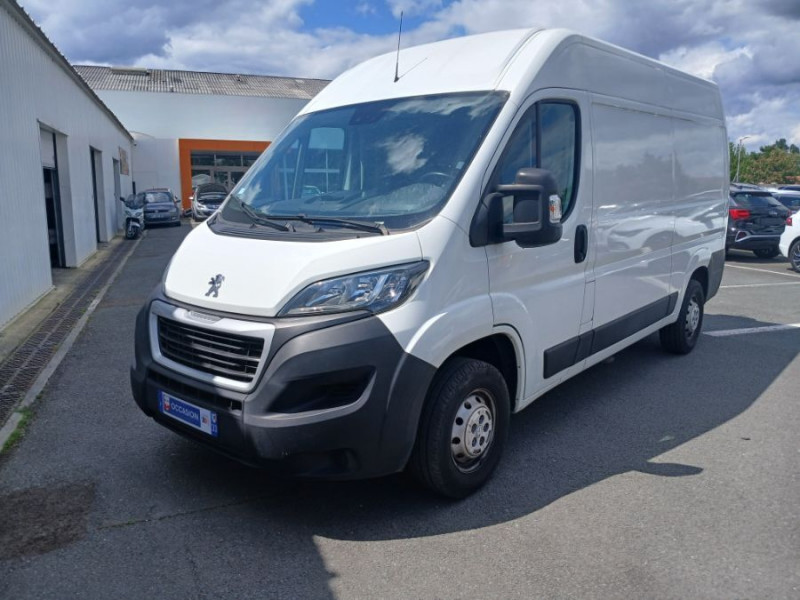 Photo 1 de l'offre de PEUGEOT BOXER 335 L2H2 2.2 BlueHDiI 140 BVM6 PREMIUM Camera 1ère Main 18490HT à 18490€ chez Mérignac auto