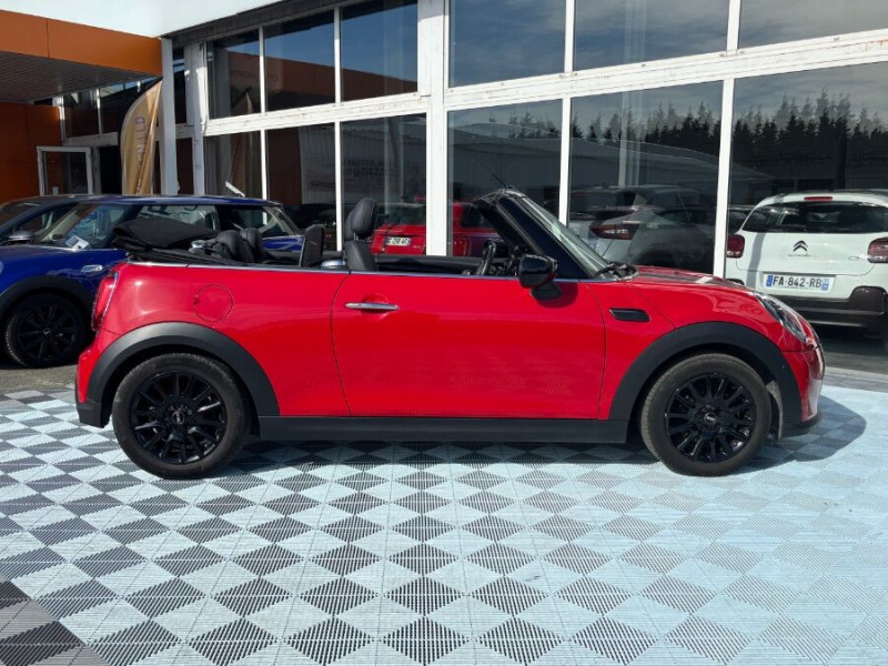 Photo 15 de l'offre de MINI MINI CABRIOLET III 1.5i 136 BVA7 (F56) COOPER GPS Hifi Camera Key Less à 27480€ chez Mérignac auto