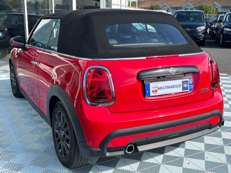 Photo 11 de l'offre de MINI MINI CABRIOLET III 1.5i 136 BVA7 (F56) COOPER GPS Hifi Camera Key Less à 27480€ chez Mérignac auto