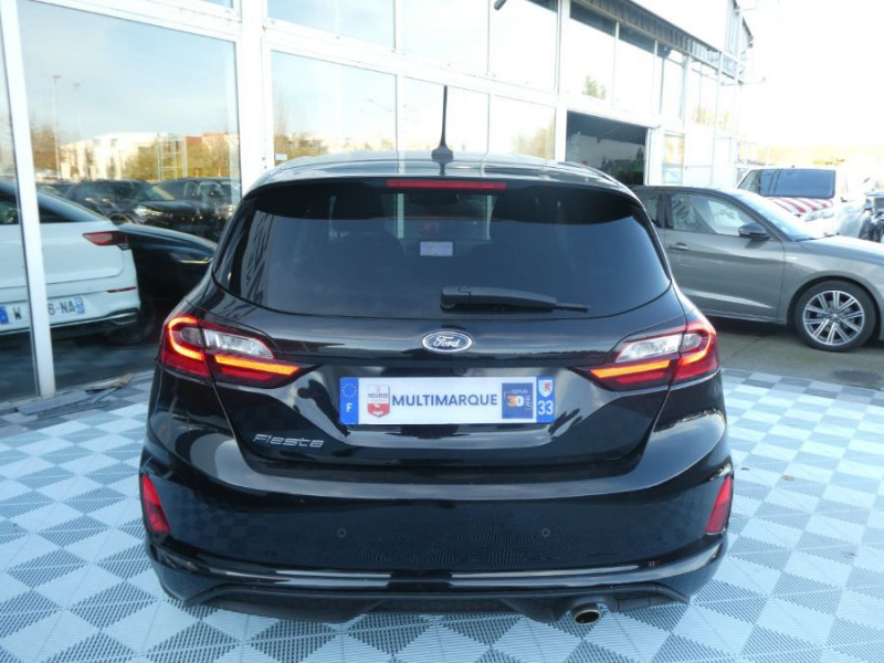 Photo 8 de l'offre de FORD FIESTA 1.0 Flexifuel 95 BVM6 ST-LINE 5P Camera Key Less JA17 Attel. à 15950€ chez Mérignac auto