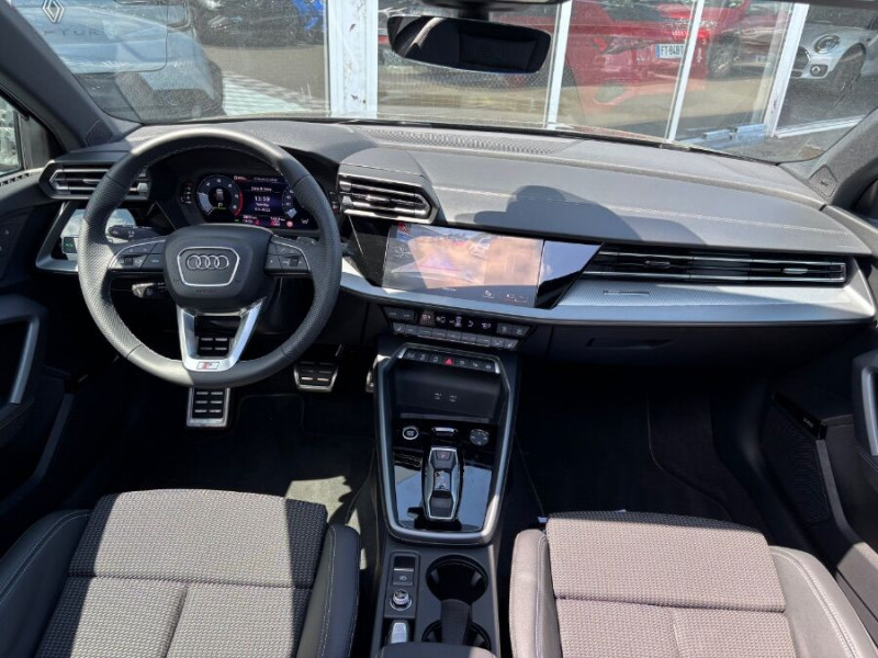 Photo 12 de l'offre de AUDI A3 SPORTBACK SPORTBACK New IV 35 TDI 150 S Tronic 7 S LINE Int + Ext. TOIT Ouvrant SC JA18 à 38890€ chez Mérignac auto