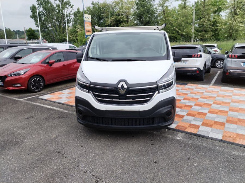 Photo 10 de l'offre de RENAULT TRAFIC FOURGON III 1.6 DCi 120 BV6 L2H1 2T9 1200 GRAND CONFORT 21450.H.T à 21450€ chez Mérignac auto