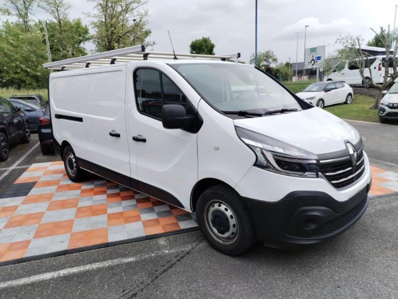 Photo 3 de l'offre de RENAULT TRAFIC FOURGON III 1.6 DCi 120 BV6 L2H1 2T9 1200 GRAND CONFORT 21450.H.T à 21450€ chez Mérignac auto