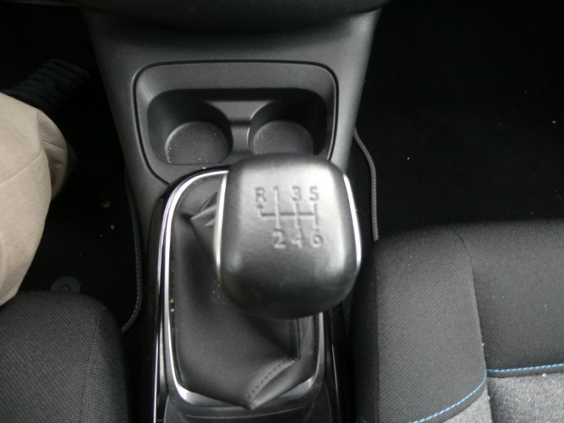 Photo 31 de l'offre de CITROEN C4 CACTUS 1.2 PureTech 130 BV6 SHINE TOIT Pano Camera JA17 à 13450€ chez Mérignac auto