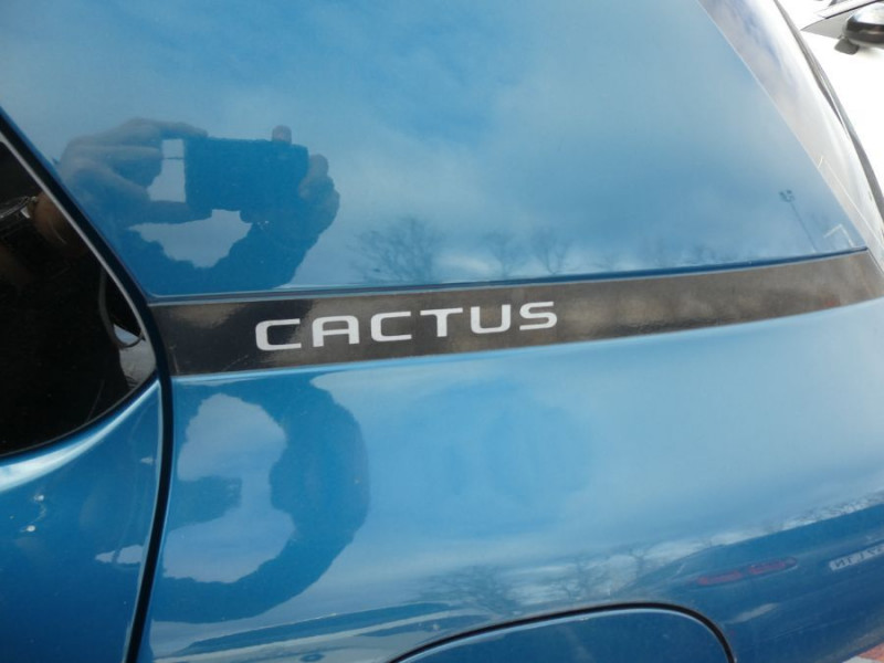 Photo 35 de l'offre de CITROEN C4 CACTUS 1.2 PureTech 130 BV6 SHINE TOIT Pano Camera JA17 à 13450€ chez Mérignac auto