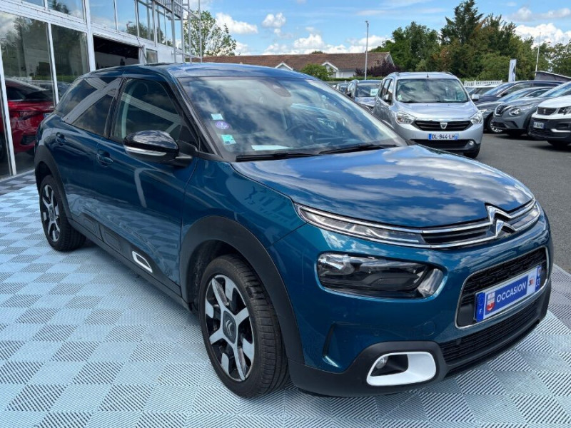 Photo 2 de l'offre de CITROEN C4 CACTUS 1.2 PureTech 130 BV6 SHINE TOIT Pano Camera JA17 à 13450€ chez Mérignac auto