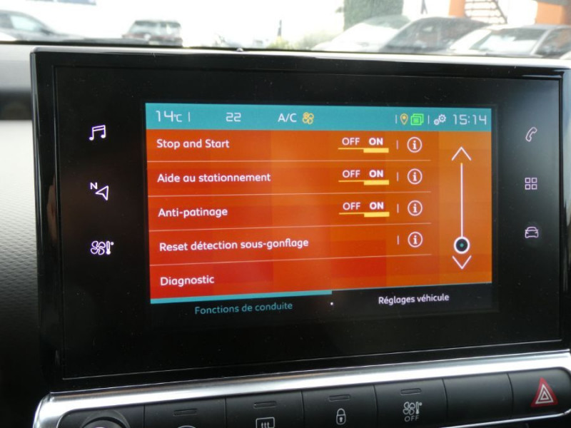 Photo 21 de l'offre de CITROEN C4 CACTUS 1.2 PureTech 130 BV6 SHINE TOIT Pano Camera JA17 à 13450€ chez Mérignac auto