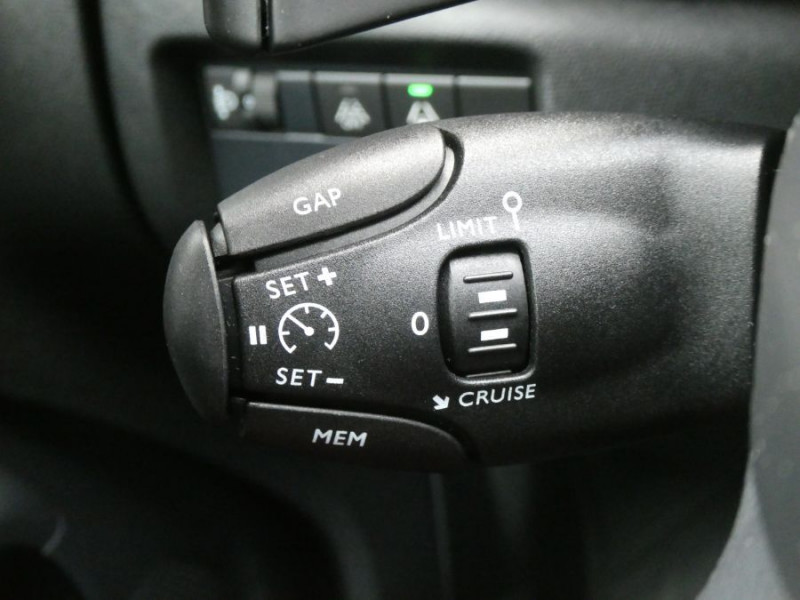Photo 21 de l'offre de CITROEN C5 AIRCROSS NEW (2) 1.5 BlueHDi 130 EAT8 MAX à 30450€ chez Mérignac auto