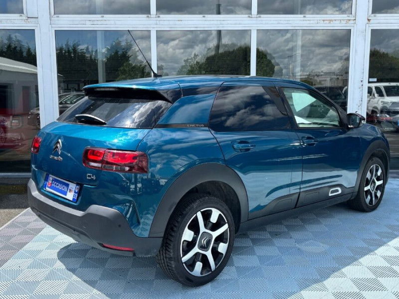 Photo 3 de l'offre de CITROEN C4 CACTUS 1.2 PureTech 130 BV6 SHINE TOIT Pano Camera JA17 à 13450€ chez Mérignac auto