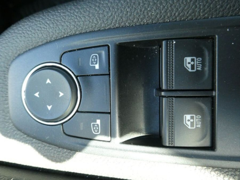 Photo 16 de l'offre de RENAULT CLIO V 1.6 E-TECH 140 BVA EQUILIBRE CarPlay 7" à 19950€ chez Mérignac auto