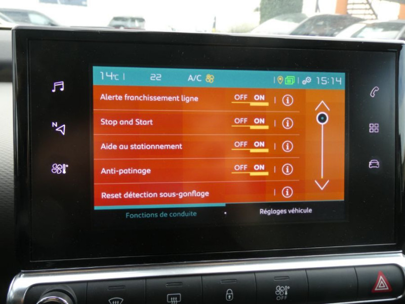 Photo 19 de l'offre de CITROEN C4 CACTUS 1.2 PureTech 130 BV6 SHINE TOIT Pano Camera JA17 à 13450€ chez Mérignac auto