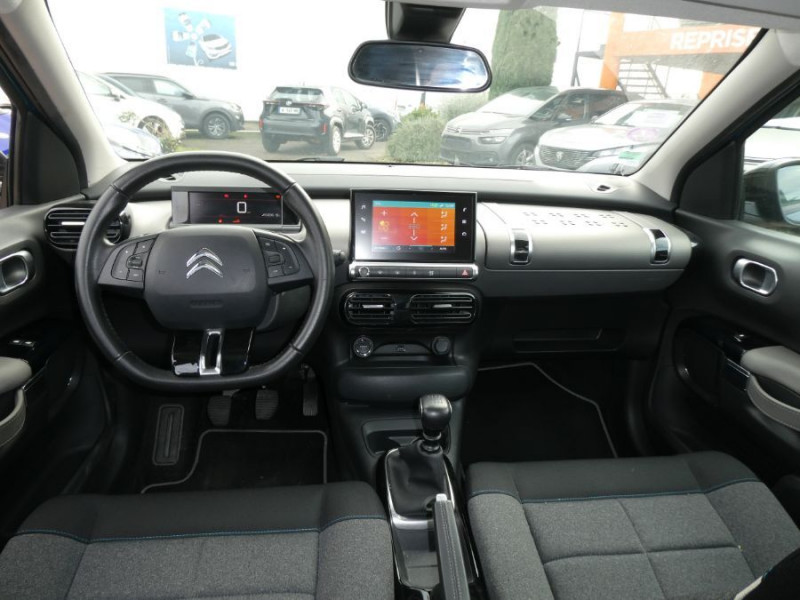 Photo 13 de l'offre de CITROEN C4 CACTUS 1.2 PureTech 130 BV6 SHINE TOIT Pano Camera JA17 à 13450€ chez Mérignac auto