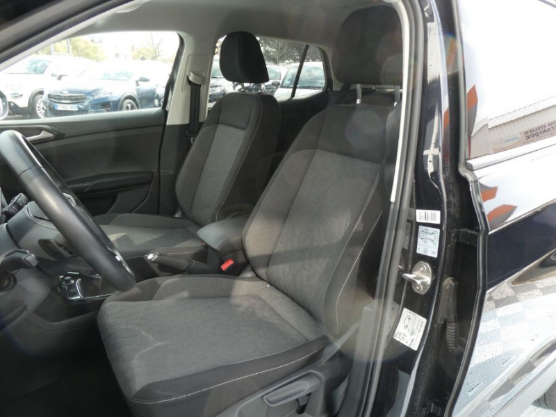 Photo 5 de l'offre de VOLKSWAGEN T-CROSS 1.0 TSI 110 DSG7 LIFE PACK COCKPIT CarPlay Radars ACC RER Privacy Glass à 23790€ chez Mérignac auto