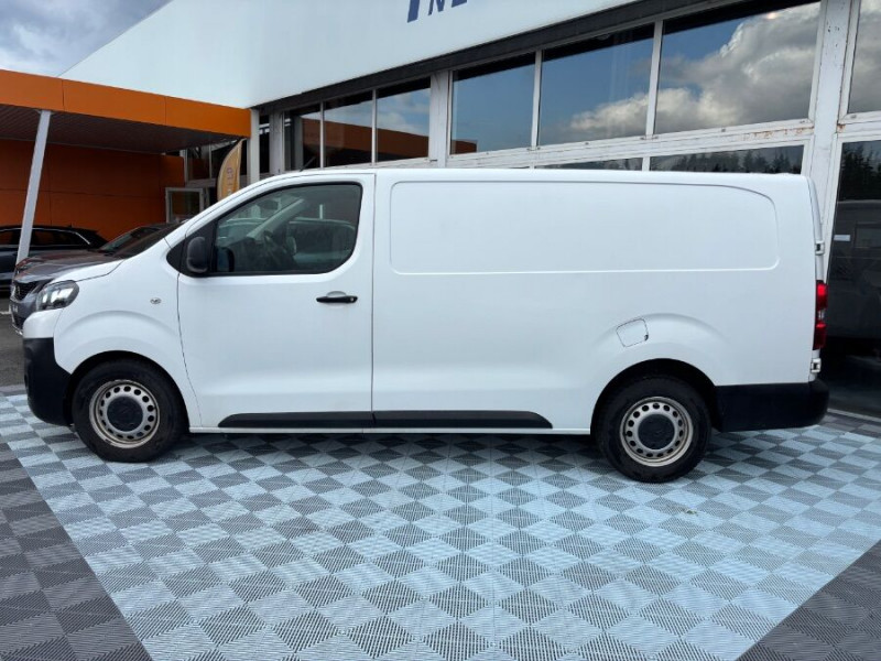 Photo 9 de l'offre de CITROEN JUMPY XL 2.0 BlueHDi 120 BVM6 CLUB Bluetooth Attel. 16480 H.T. à 16480€ chez Mérignac auto