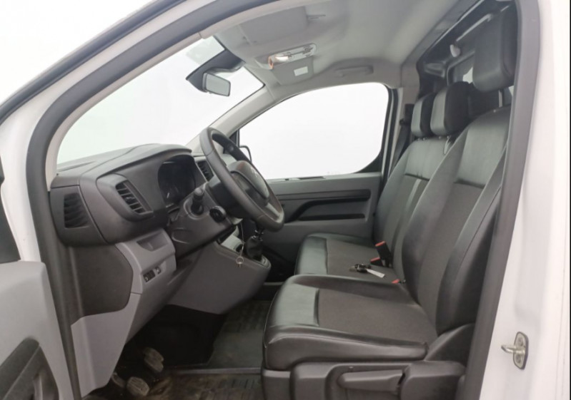 Photo 5 de l'offre de CITROEN JUMPY XL 2.0 BlueHDi 120 BVM6 CLUB Bluetooth Attel. 16480 H.T. à 16480€ chez Mérignac auto