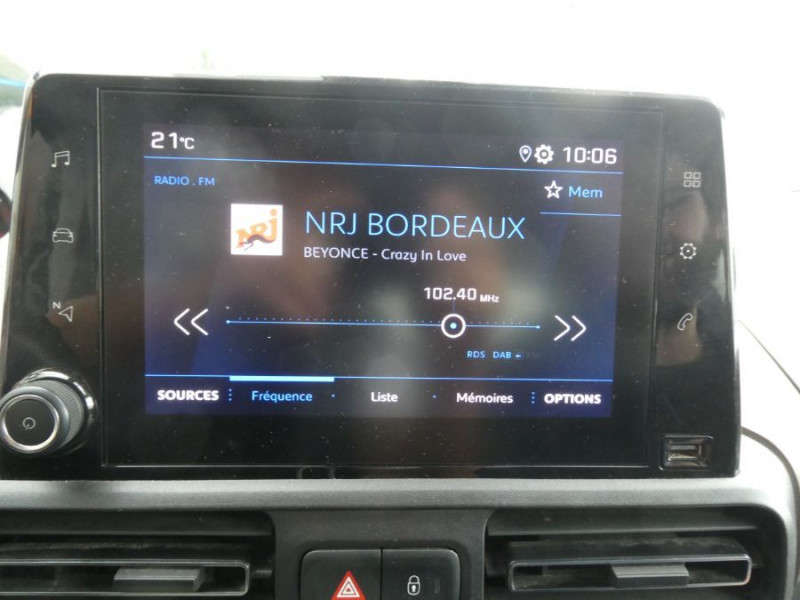 Photo 37 de l'offre de PEUGEOT RIFTER 1.5 BlueHDi 100 BVM6 GT JA17 CarPlay ADML Radars à 21950€ chez Mérignac auto