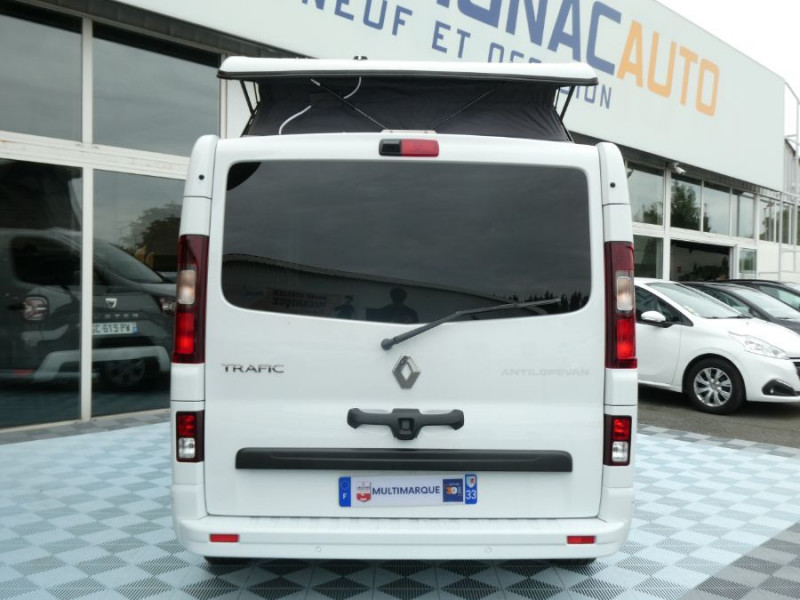 Photo 16 de l'offre de RENAULT TRAFIC VAN ANTILOPE VAN Aménagé FLEX5 Millénium 2.0 DCi 150 BVM6 L1 GD CFT à 59900€ chez Mérignac auto