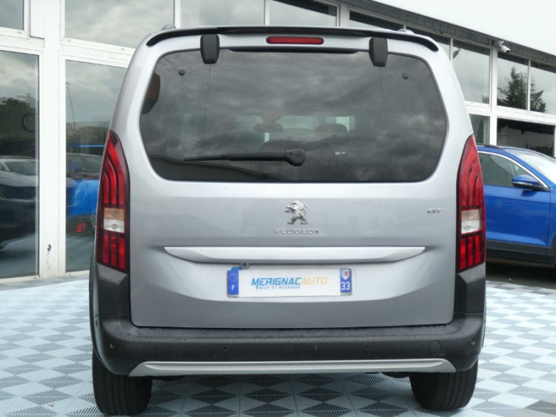 Photo 9 de l'offre de PEUGEOT RIFTER 1.5 BlueHDi 100 BVM6 GT JA17 CarPlay ADML Radars à 21950€ chez Mérignac auto