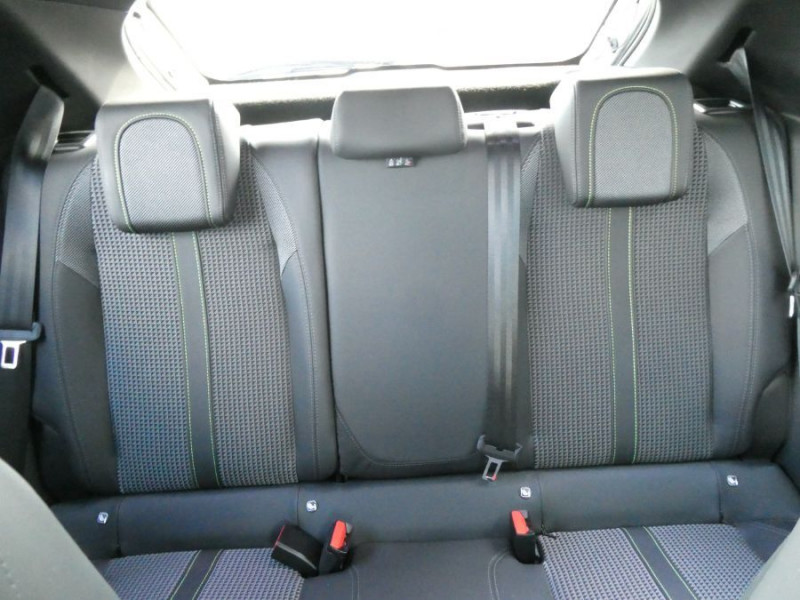 Photo 20 de l'offre de PEUGEOT 208 II 1.2 PureTech 100 BVM6 GT LINE TOIT Pano à 13950€ chez Mérignac auto