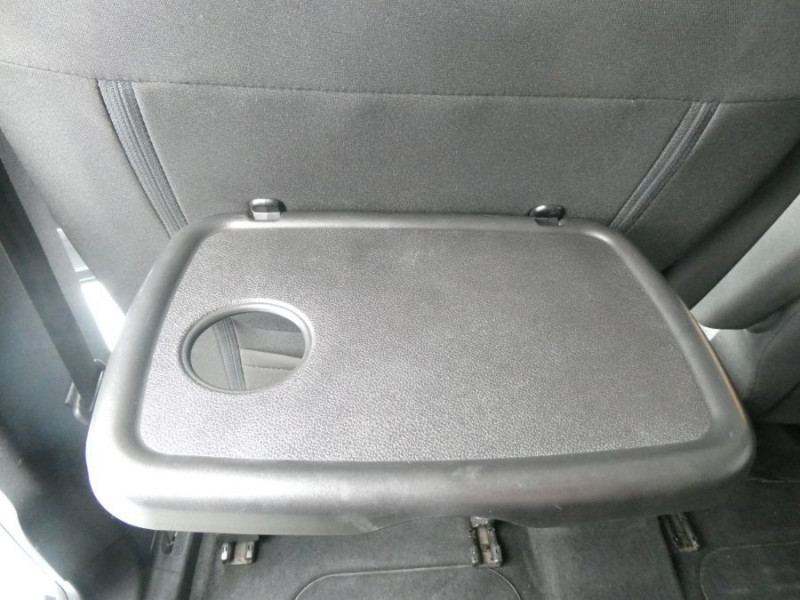 Photo 19 de l'offre de PEUGEOT RIFTER 1.5 BlueHDi 100 BVM6 GT JA17 CarPlay ADML Radars à 21950€ chez Mérignac auto