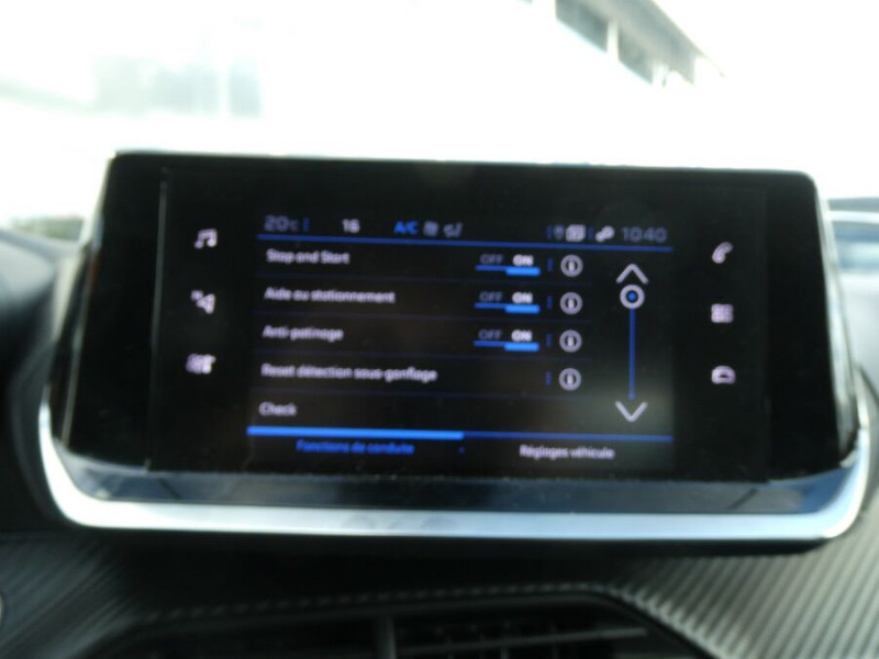 Photo 21 de l'offre de PEUGEOT 208 II 1.5 BlueHDi 100 BVM6 ALLURE GPS RS JA16 à 15450€ chez Mérignac auto