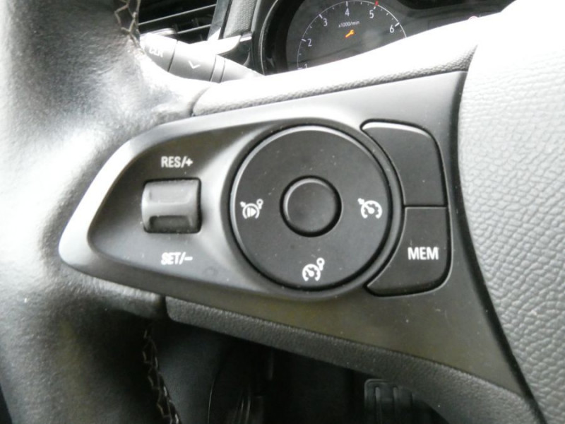 Photo 18 de l'offre de OPEL CORSA VI 1.2 75 EDITION BUSINESS GPS Radar JA16p à 13250€ chez Mérignac auto