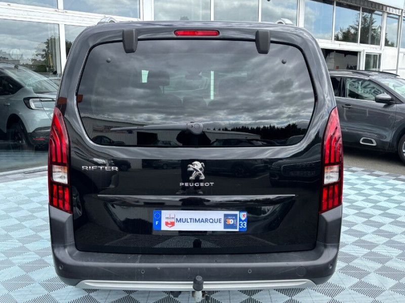 Photo 6 de l'offre de PEUGEOT RIFTER XL LONG 1.5 BlueHDi 100 ALLURE 7PL GPS Attel. à 19490€ chez Mérignac auto