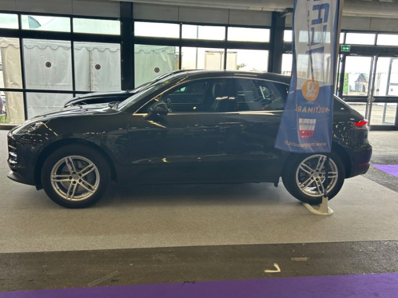 Photo 8 de l'offre de PORSCHE MACAN II 3.0 V6 S 354 PDK TOE PDLS SEM JA19 1ère Main à 57900€ chez Mérignac auto