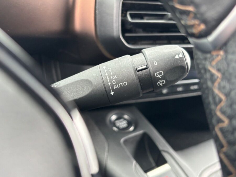 Photo 24 de l'offre de PEUGEOT RIFTER XL LONG 1.5 BlueHDi 130 BVM6 GT LINE GPS ADML Attel. 5PL à 24500€ chez Mérignac auto