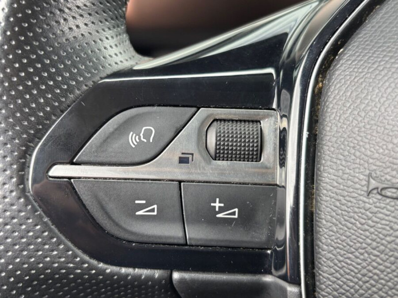Photo 25 de l'offre de PEUGEOT RIFTER XL LONG 1.5 BlueHDi 130 BVM6 GT LINE GPS ADML Attel. 5PL à 24500€ chez Mérignac auto
