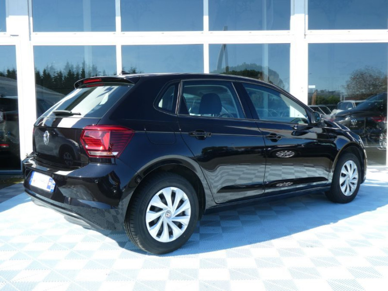 Photo 12 de l'offre de VOLKSWAGEN POLO VI 1.6 TDI 95 CONFORTLINE GPS Radars à 15690€ chez Mérignac auto