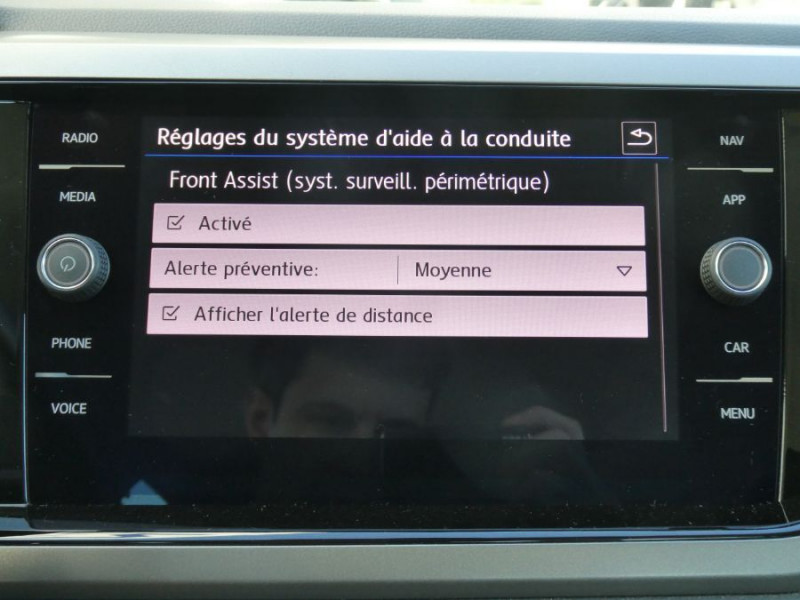 Photo 28 de l'offre de VOLKSWAGEN POLO VI 1.6 TDI 95 CONFORTLINE GPS Radars à 15980€ chez Mérignac auto