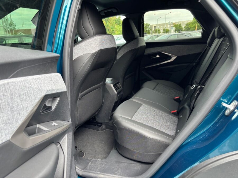 Photo 17 de l'offre de PEUGEOT 3008 HYBRID 145 e-DCS6 ALLURE Panoramic Pack à 32950€ chez Mérignac auto