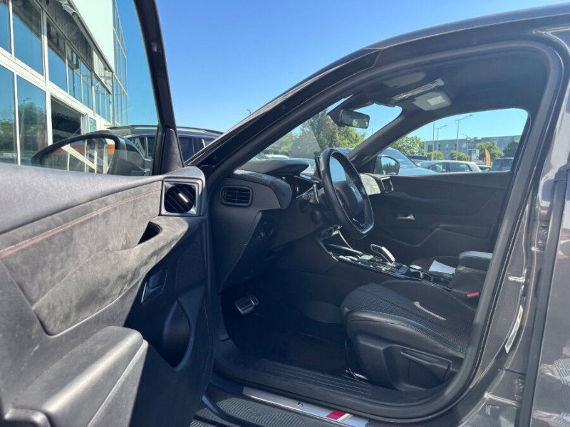 Photo 15 de l'offre de DS DS3 CROSSBACK 1.2 PureTech 155 EAT8 PERFORMANCE LINE GPS Matrix LED à 19450€ chez Mérignac auto