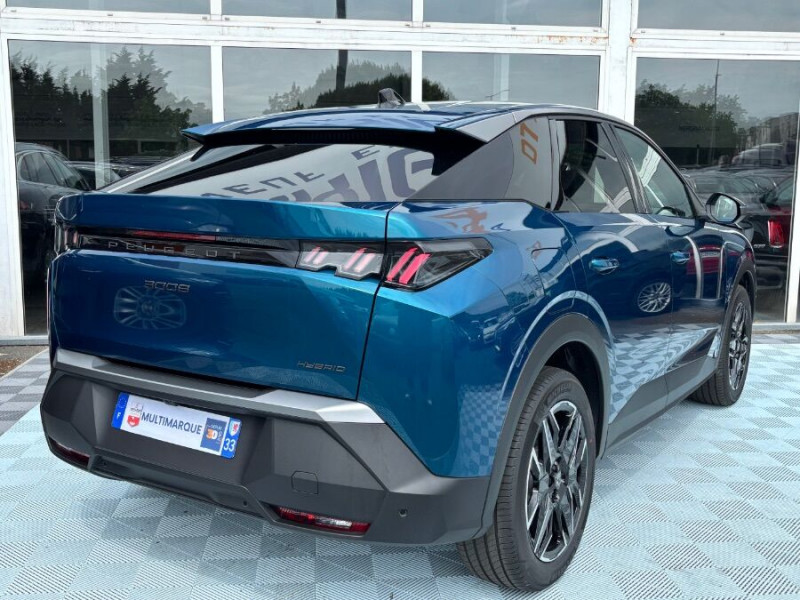 Photo 3 de l'offre de PEUGEOT 3008 HYBRID 145 e-DCS6 ALLURE Panoramic Pack à 32950€ chez Mérignac auto
