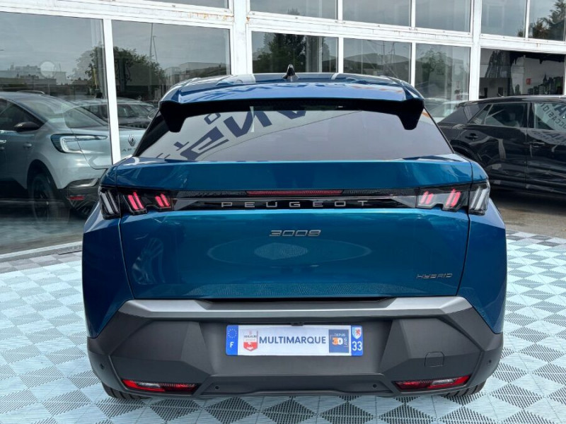 Photo 10 de l'offre de PEUGEOT 3008 HYBRID 145 e-DCS6 ALLURE Panoramic Pack à 32950€ chez Mérignac auto