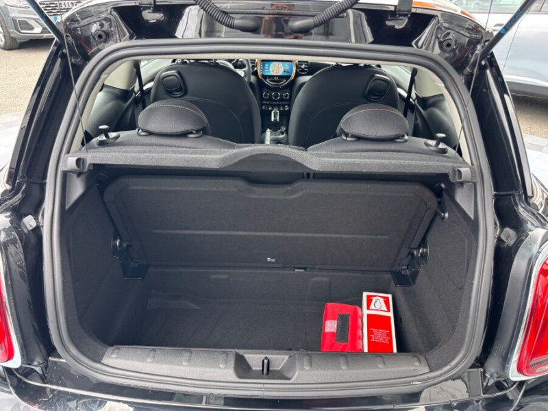 Photo 16 de l'offre de MINI MINI III (F56) NEW 1.5i 136 BVA7 COOPER GPS LED CarPlay à 23450€ chez Mérignac auto