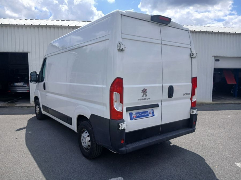 Photo 3 de l'offre de PEUGEOT BOXER 335 L2H2 2.2 BlueHDiI 140 BVM6 PREMIUM Camera 1ère Main 18490.H.T. à 18490€ chez Mérignac auto