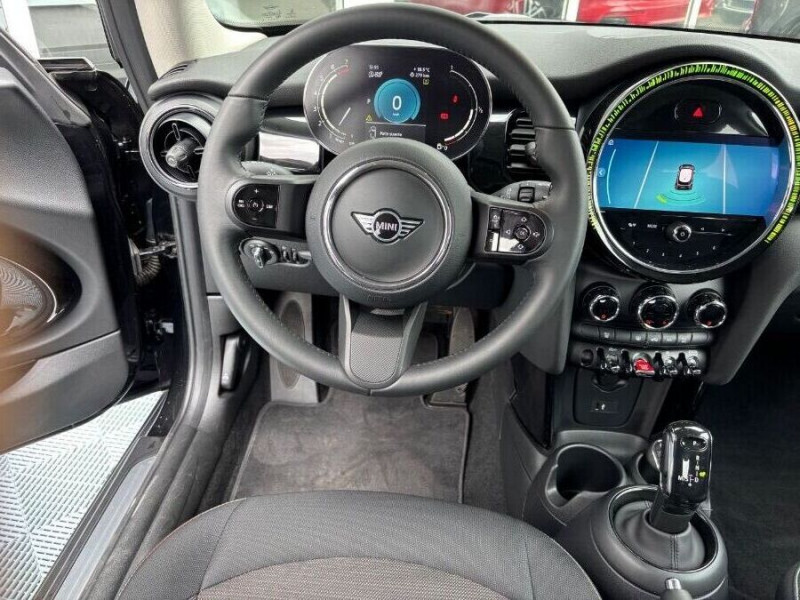 Photo 4 de l'offre de MINI MINI III (F56) NEW 1.5i 136 BVA7 COOPER GPS LED CarPlay à 23450€ chez Mérignac auto