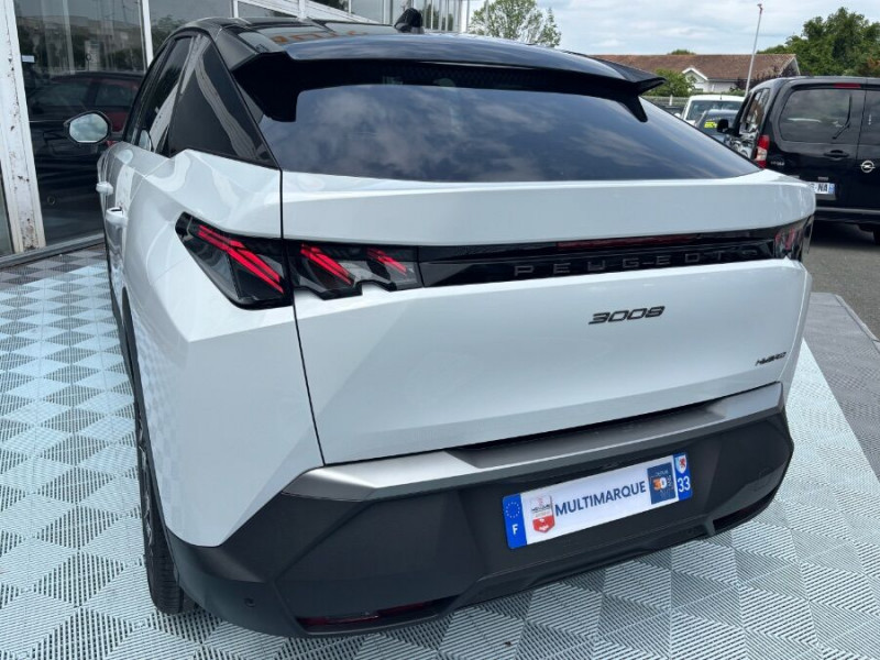 Photo 13 de l'offre de PEUGEOT 3008 HYBRID 145 e-DCS6 GT Hayon Elect. LED Pixel SC à 35450€ chez Mérignac auto