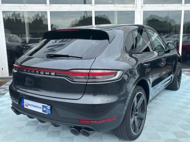 Photo 3 de l'offre de PORSCHE MACAN II 2.0 245 PDK TOE JA21 PDLS Bose SEM 4SC à 56900€ chez Mérignac auto