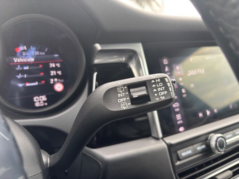 Photo 35 de l'offre de PORSCHE MACAN II 2.0 245 PDK TOE JA21 PDLS Bose SEM 4SC à 56900€ chez Mérignac auto