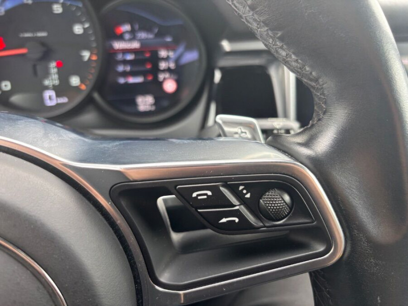 Photo 37 de l'offre de PORSCHE MACAN II 2.0 245 PDK TOE JA21 PDLS Bose SEM 4SC à 56900€ chez Mérignac auto