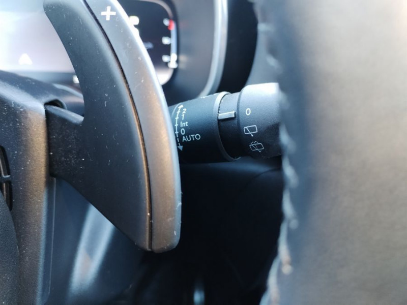 Photo 24 de l'offre de CITROEN C5 AIRCROSS 1.6 PureTech 180 EAT8 SHINE TOE Caméra Hayon EL. JA19 Attel. à 20950€ chez Mérignac auto