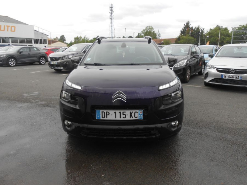 Photo 8 de l'offre de CITROEN C4 CACTUS 1.2 PureTech 110 SHINE Camera à 8950€ chez Mérignac auto