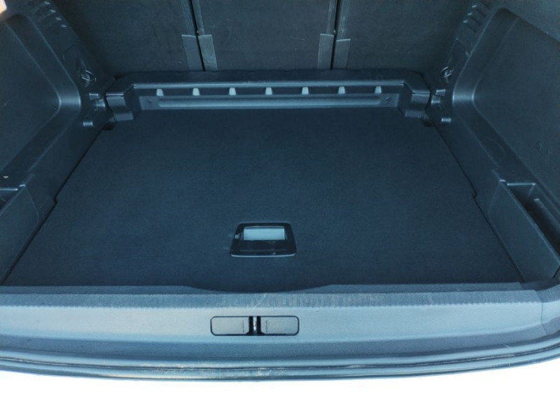 Photo 31 de l'offre de CITROEN C5 AIRCROSS 1.6 PureTech 180 EAT8 SHINE TOE Caméra Hayon EL. JA19 Attel. à 20950€ chez Mérignac auto