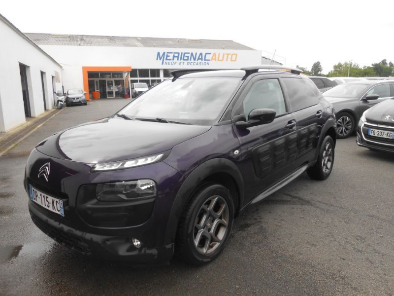 Photo 1 de l'offre de CITROEN C4 CACTUS 1.2 PureTech 110 SHINE Camera à 8950€ chez Mérignac auto