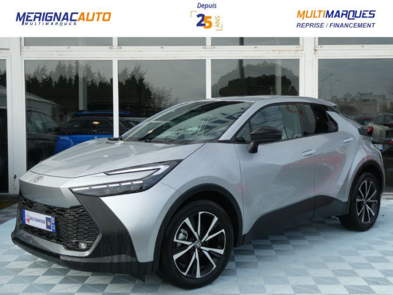 Photo 1 de l'offre de TOYOTA C-HR II 1.8 HYBRIDE 140 CVT 2WD DESIGN GPS 12.3 Camera JA18 Diam. Induction à 31450€ chez Mérignac auto